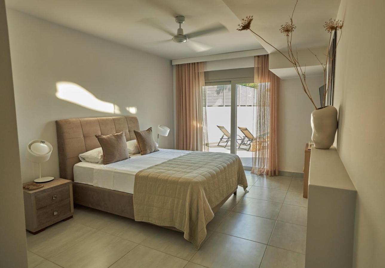Villa Soligia Thalassa Pefkali Exteriör bild